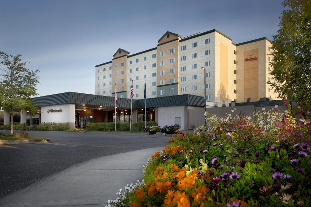 Westmark Fairbanks Hotel and Conference Center Main image 1